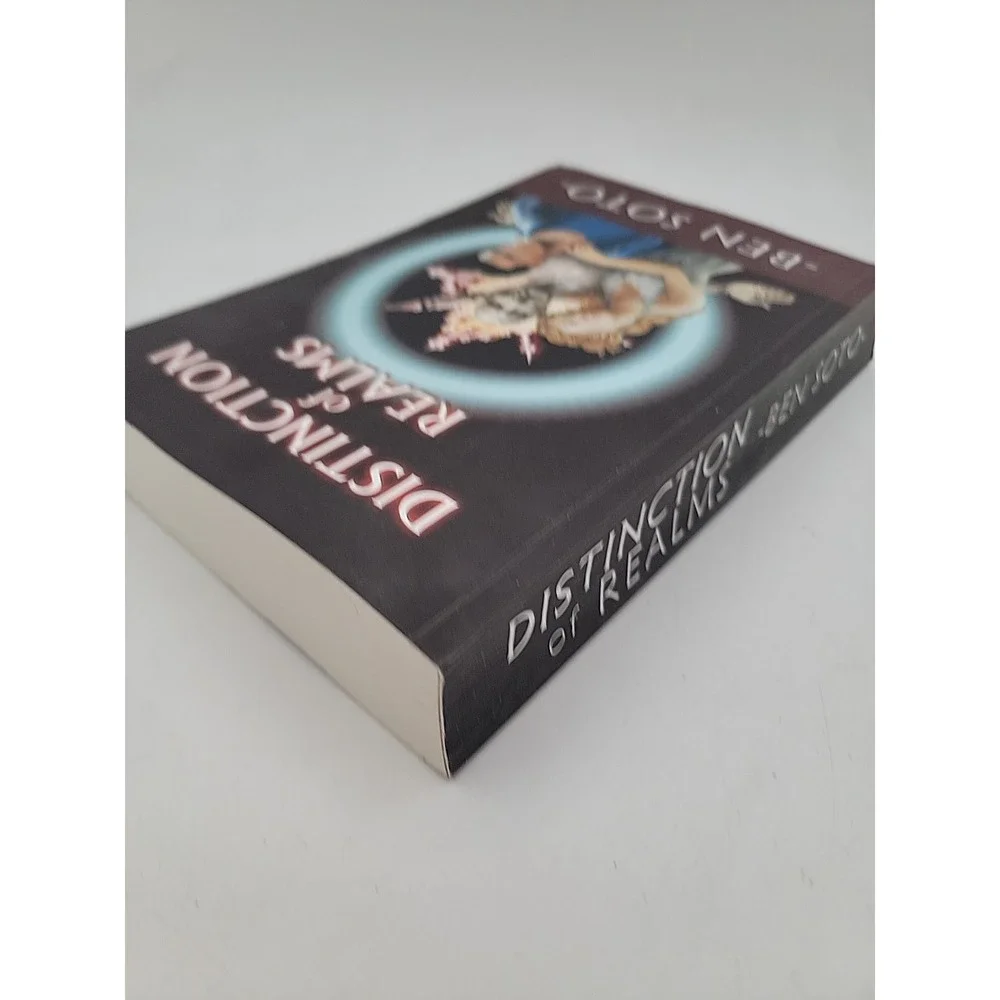 Distinction of‎ Realms the Messengers by Ben Soto (2018, Uk- a Format Paperback)